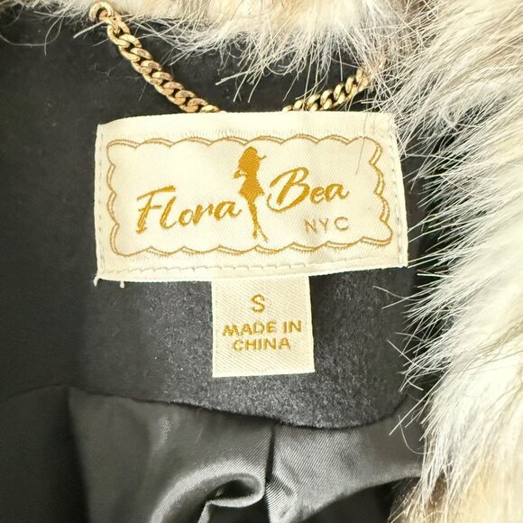 Flora Bea NYC Womens Black Coat With Faux Fur Collar & Cuffs Size S - Picture 3 of 10